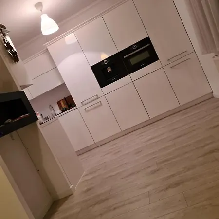 Apartment Chelmonskiego 134 Krakow